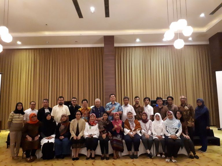 Perbaikan Kinerja Pengelolaan Limbah B3 Melalui Peningkatan Kapasitas SDM Penyusun SKKNI